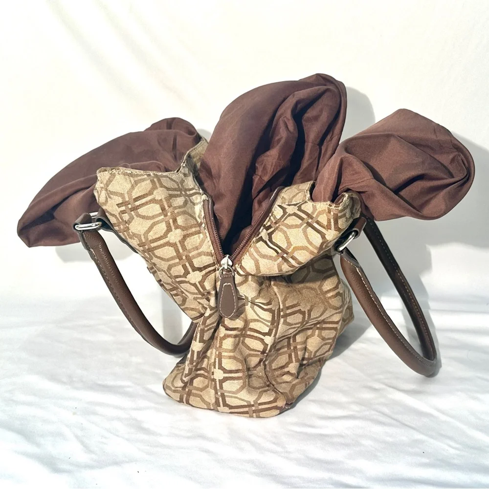 Geometric Handbag - Picture 13 of 15